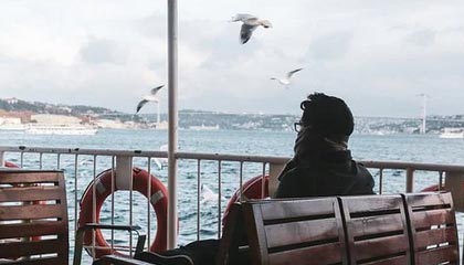 ［中国行速递]夸张的人气！戈登来到德州参加活动，现场水泄不通